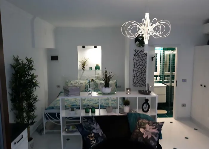 App Paris 5 Apartment